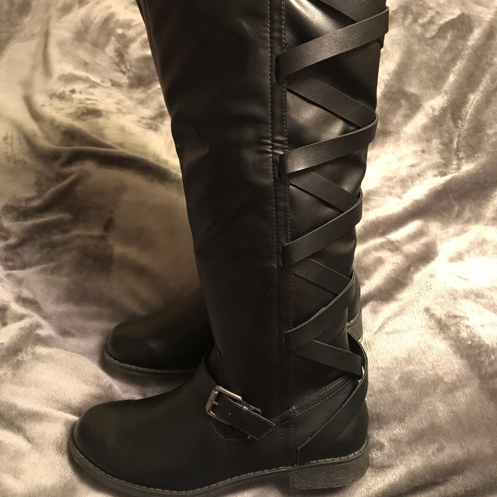 Tall black boots
